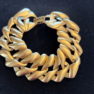 Vintage Monet Gold-Tone Chunky Link Bracelet